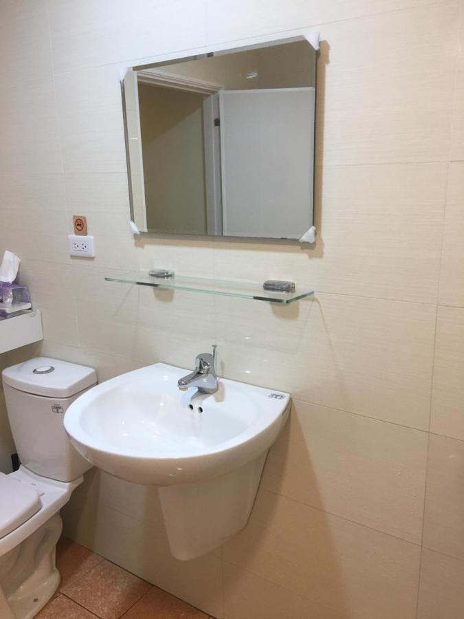 Appartement 台南 T Ainan Extérieur photo